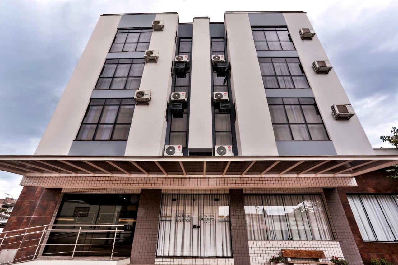 Zallon Hotel Executivo Lajeado  Exterior photo